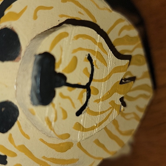 Wooden Yorkie Statue - Picture 4 of 4